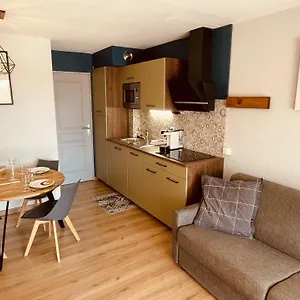 Sur Le Domaine Du Golf De Pont Royal Appartement